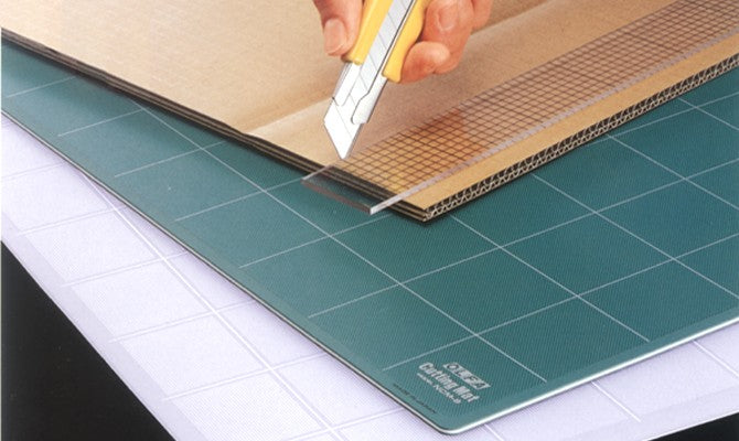 Olfa NCM-L Cutting Mat Green 24" x 36" Illustration