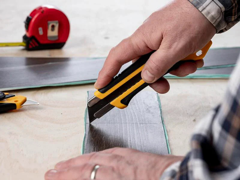 Olfa XH-1 DESIGN SERIES Ratchet Lock XHD Cutter